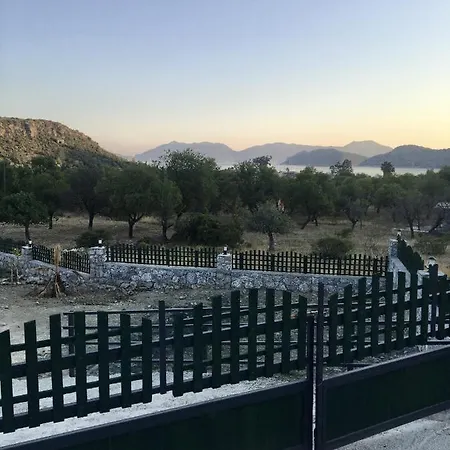 Soeguet בית נופש *